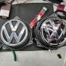 Volkswagen Golf VI (2008-2012), Passat B6 (2005-2010), Passat B7 (2011-), Passat CC (2008-) моторизированная вместо заводской эмблемы CarMedia CM-VWG-EMB CVBS-sensor Night Vision (ночная съёмка) с линиями разметки (Линза-Стекло) Цветная штатная камера зад