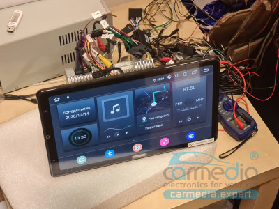 Универсальная установка II DIN (с дисплеем поворота) CARMEDIA OL-1032-L-10 DSP Android 10 Штатное головное мультимедийное устройство