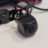 Автомобильная камера заднего вида с видеопарктроником и зуммером для универсальной установки (на кронштейне, тип "кубик", подходит для плафонов) CARMEDIA ZF-7166H-IA-720P25HZ-CVBS (на кронштейне, тип "кубик", для плафонов) 