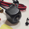  Универсальная автомобильная камера высокого разрешения CARMEDIA ZF-7566H-720P25HZ-CVBS (на кронштейне, тип "кубик", для плафонов) 