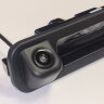 Ford Focus 3 (2011-2017) дорестайл, Focus 3 (2015-2017) CARMEDIA CM-8010-FF3 Night Vision (ночная съёмка) с линиями разметки (Линза-Стекло) цветная штатная камера заднего вида в ручку открывания багажника