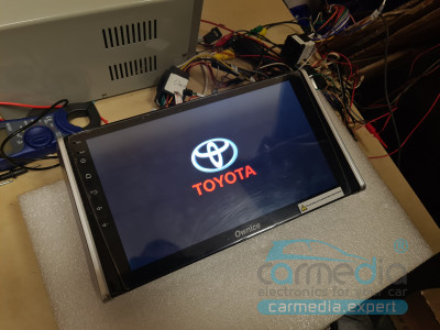 Toyota RAV4 (с 2019г.в. по настоящее время) поддерживает заводские камеру и парктроники, любые комплектации CARMEDIA OL-1684-S9-4G-DSP-10 Android 10 Штатное головное мультимедийное устройство